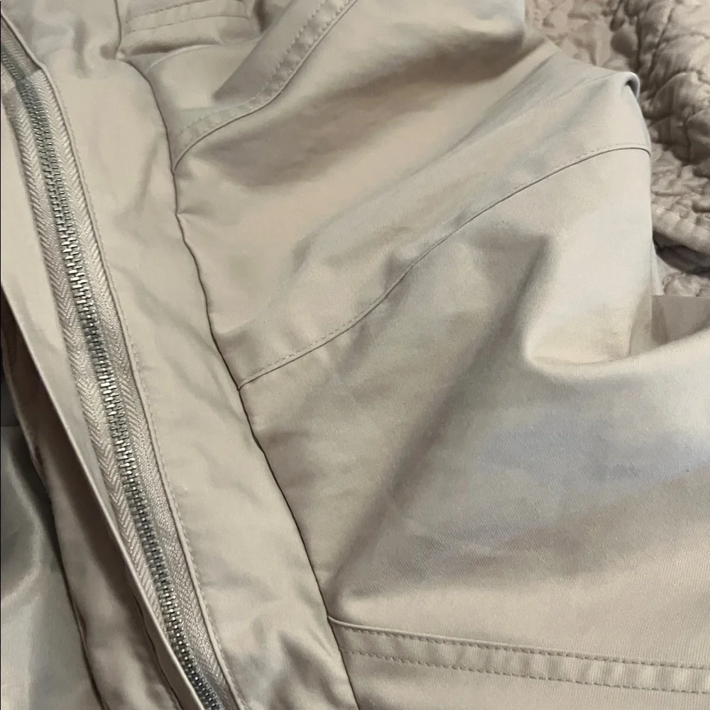 Michael Michael Kors Women’s Light Khaki Beige Belted Trench Coat Sz L
